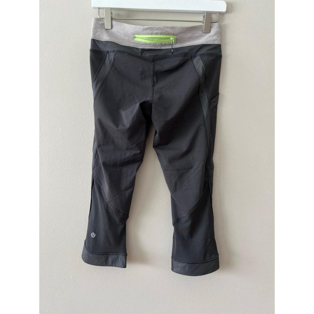 Lululemon Chase Me Crop ll Heathered Gray Size 6 - Picture 2 of 7